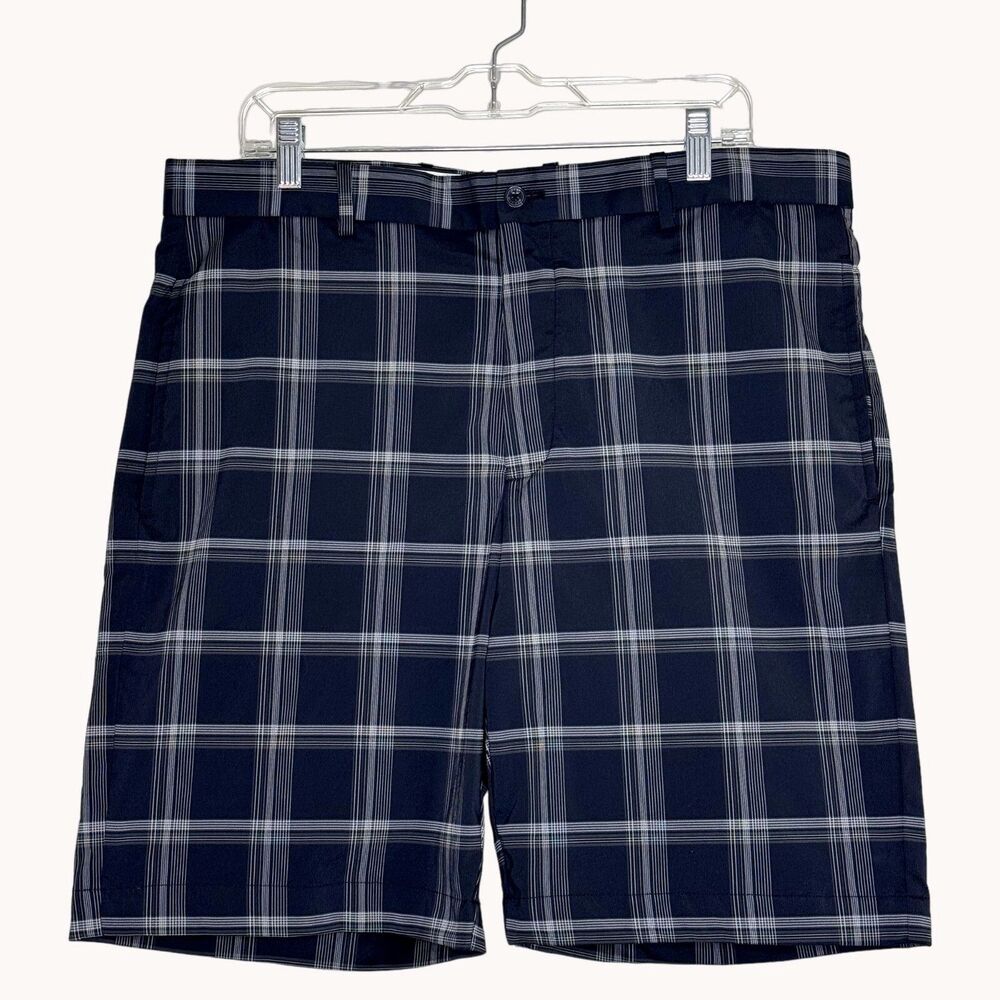 Greg Norman Mens Golf Shorts Plaid Black White 36